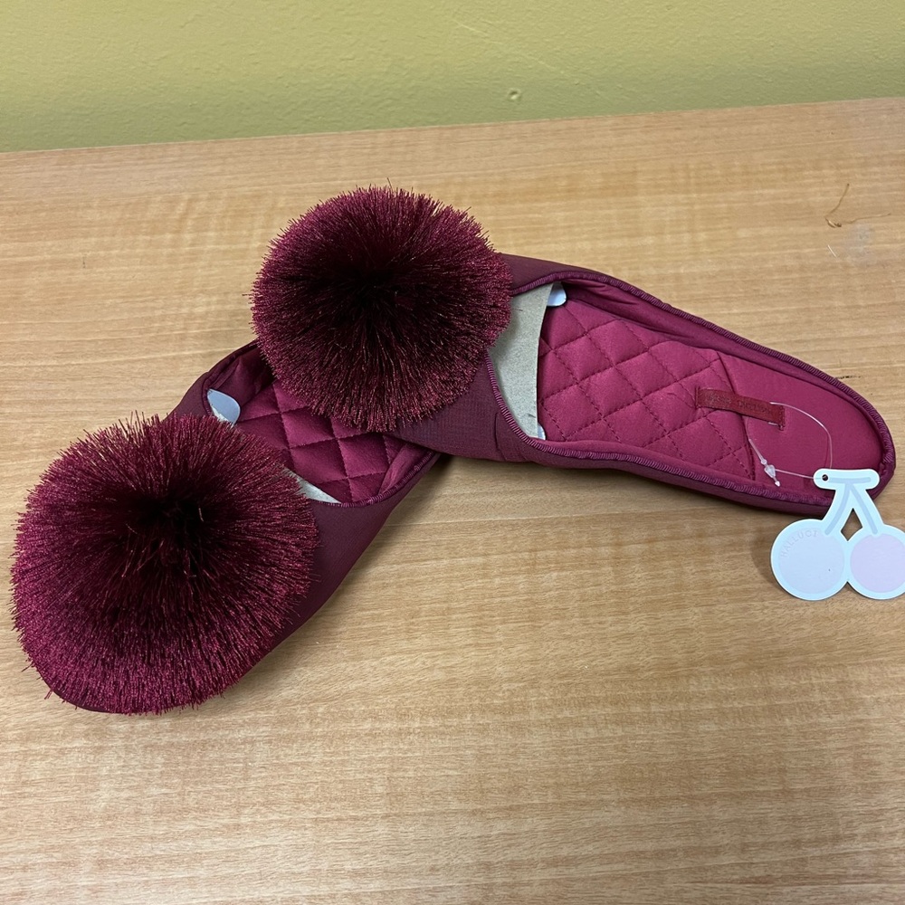 Elegant Maroon Pom-Pom Slippers